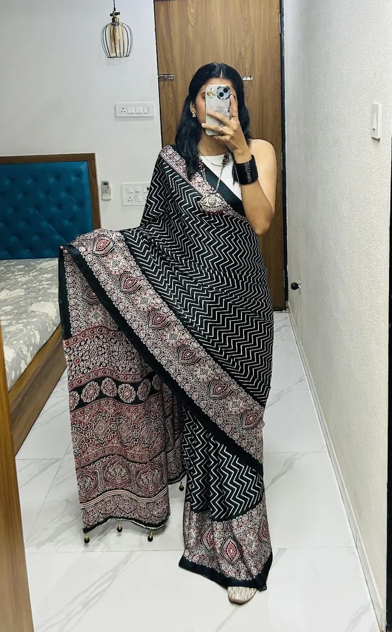 Buy New Supar Premium Saree in Surat - Reseller Bazzar